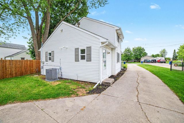 956 Commonwealth Street, Saginaw, MI 48604