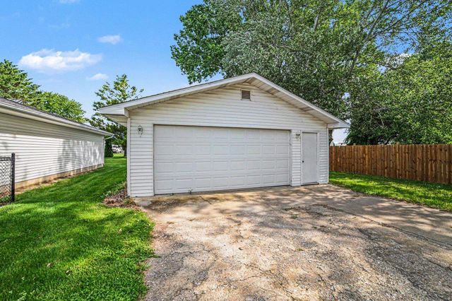 956 Commonwealth Street, Saginaw, MI 48604