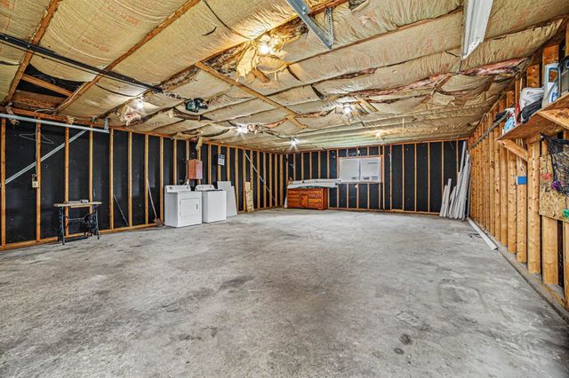 956 Commonwealth Street, Saginaw, MI 48604