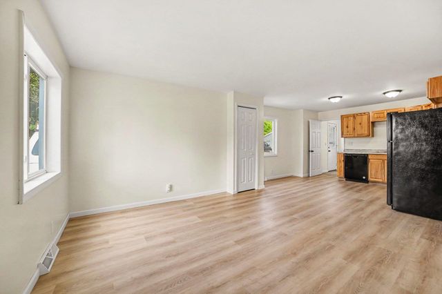 956 Commonwealth Street, Saginaw, MI 48604
