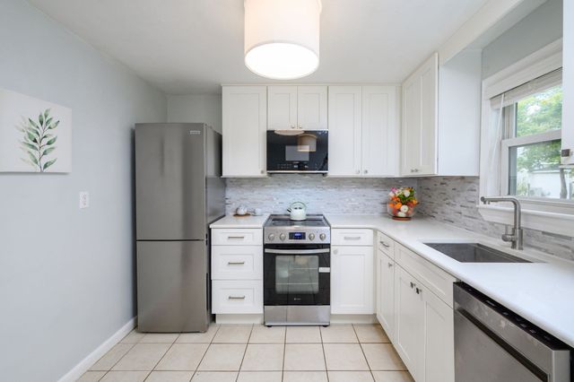 396 Willow St, Stoughton, MA 02072