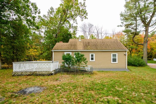 396 Willow St, Stoughton, MA 02072