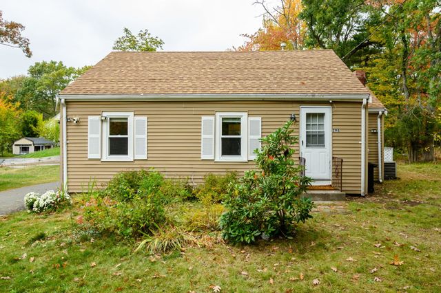 396 Willow St, Stoughton, MA 02072