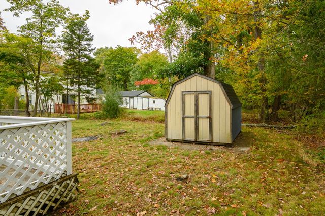 396 Willow St, Stoughton, MA 02072