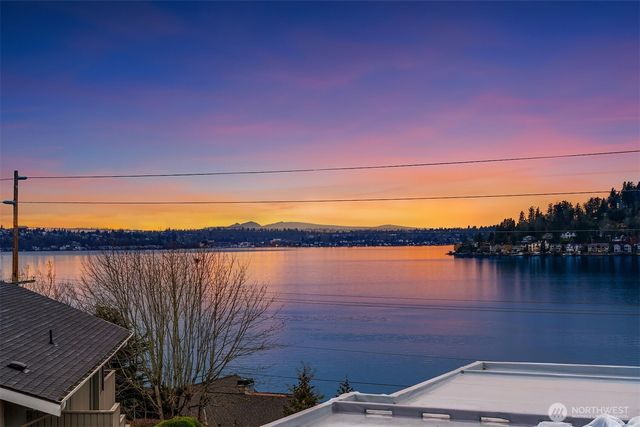 3311 Burnett Avenue N, Renton, WA 98056