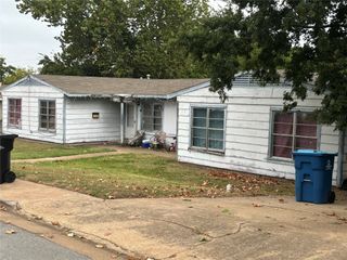 47 Twining Drive A B, Denison, TX 75020
