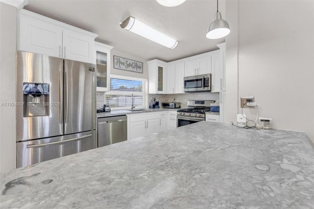 20112 NW 12th Ct, Miami Gardens, FL 33169