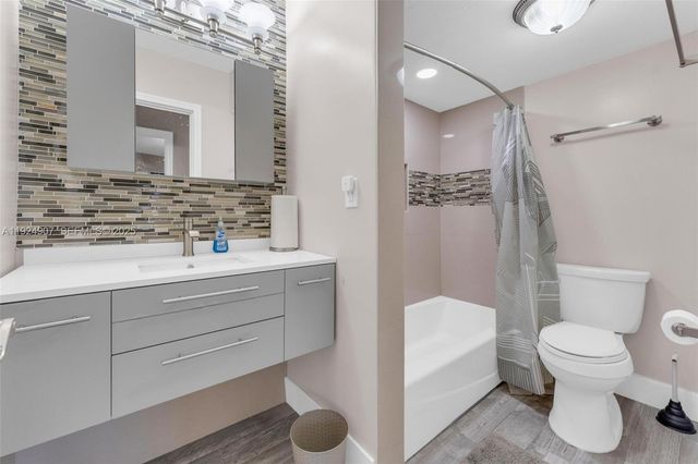 20112 NW 12th Ct, Miami Gardens, FL 33169