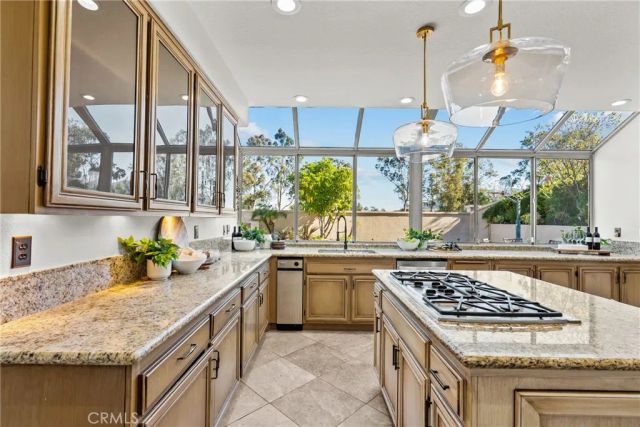 964 S Ladan Lane, Anaheim Hills, CA 92808