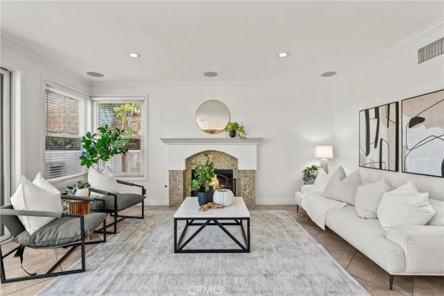 964 S Ladan Lane, Anaheim Hills, CA 92808