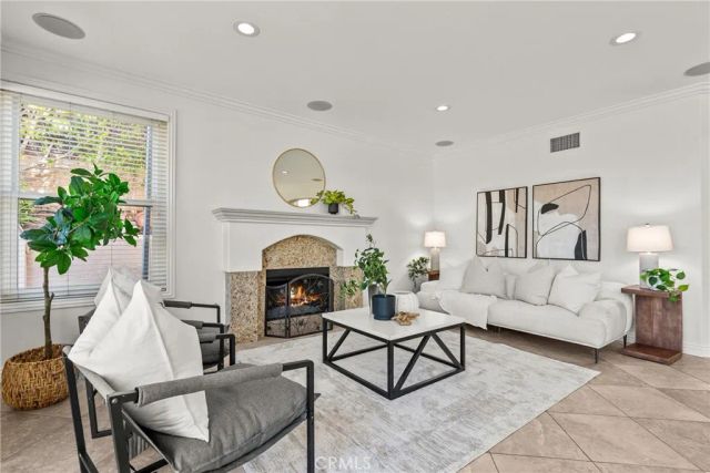 964 S Ladan Lane, Anaheim Hills, CA 92808