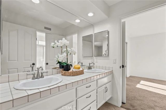 964 S Ladan Lane, Anaheim Hills, CA 92808