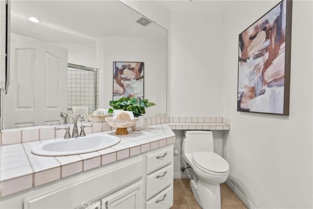 964 S Ladan Lane, Anaheim Hills, CA 92808