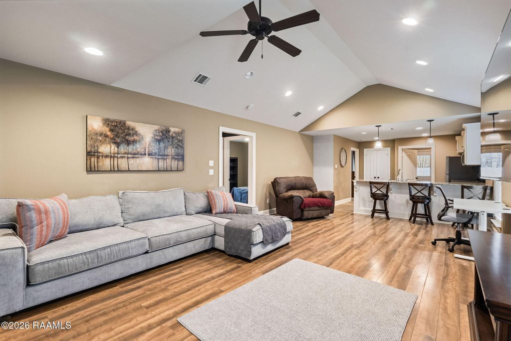 122 Acacia Lane, Abbeville, LA 70510