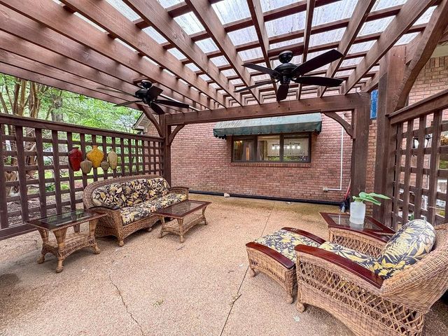 1524 GARLAND DR, Covington, TN 38019