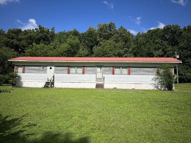 25 Beaver Rd, Eva, TN 38333