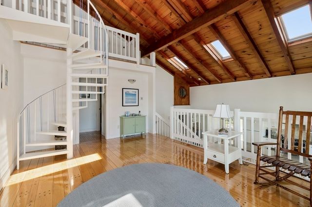 96 Shore, Dennis, MA 02638