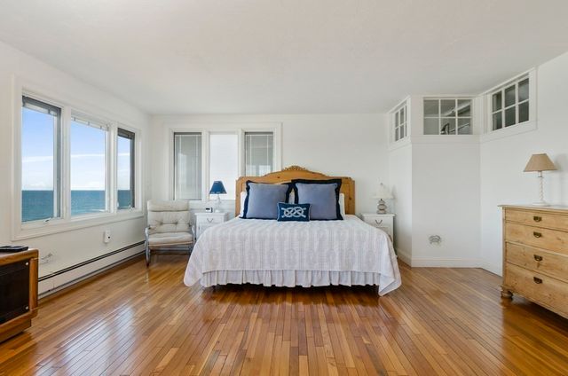 96 Shore, Dennis, MA 02638