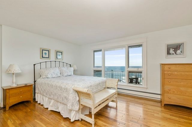 96 Shore, Dennis, MA 02638