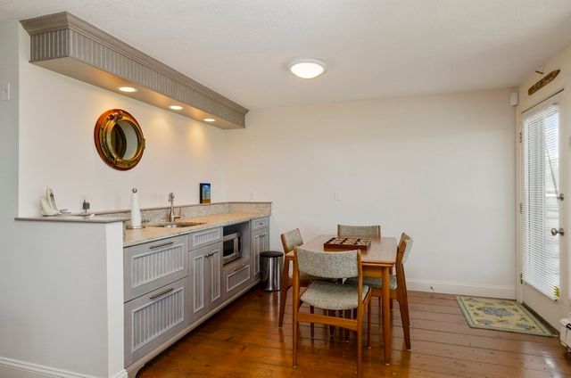 96 Shore, Dennis, MA 02638