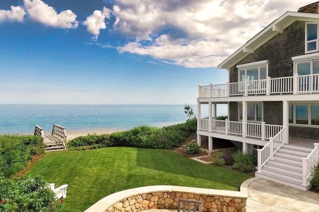 96 Shore, Dennis, MA 02638