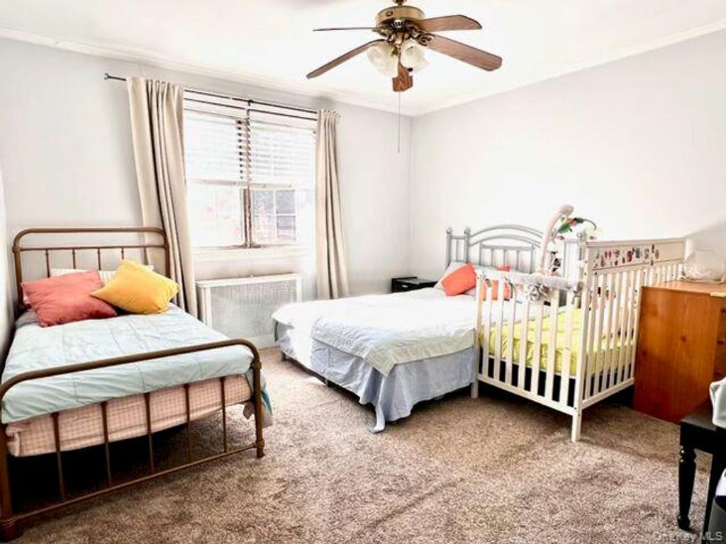 135-18 77 Ave 8F, Flushing, NY 11367 — photo 3