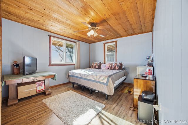 70 Acorn Lane, Crowder, OK 74430