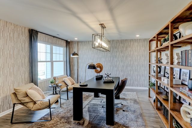 402 Comstock Road, South Elgin, IL 60177