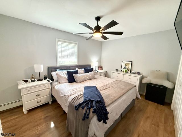 41 Dell Rd, Stanhope Boro, NJ 07874