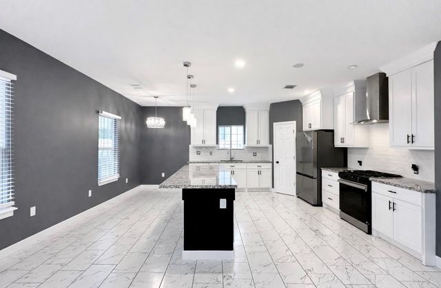 5125 Larkspur Street, Houston, TX 77033
