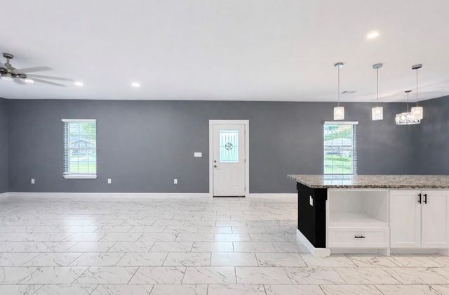 5125 Larkspur Street, Houston, TX 77033