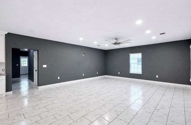 5125 Larkspur Street, Houston, TX 77033