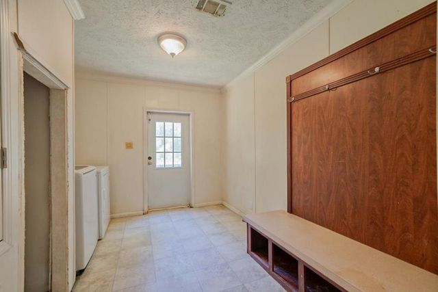 135 PR 1118, Gilmer, TX 75644
