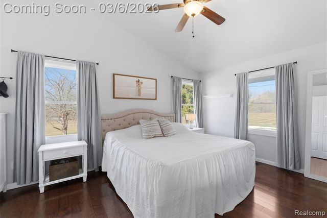 5809 Spears Road, Pinckney, MI 48169