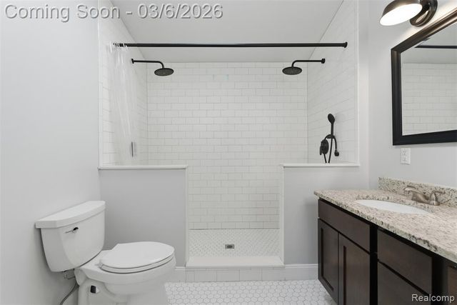 5809 Spears Road, Pinckney, MI 48169