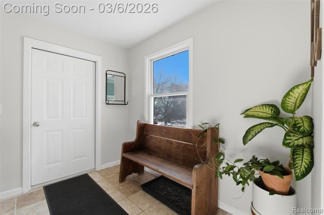 5809 Spears Road, Pinckney, MI 48169