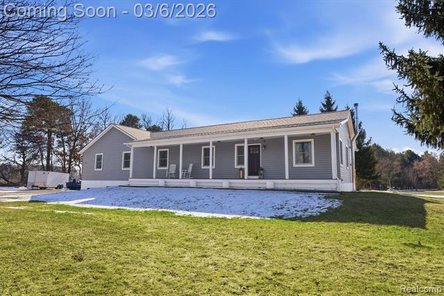 5809 Spears Road, Pinckney, MI 48169