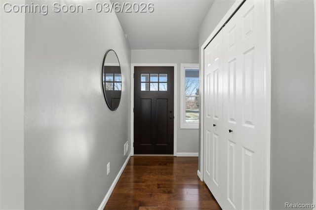 5809 Spears Road, Pinckney, MI 48169