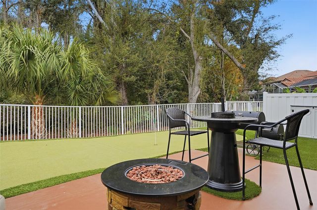 21215 Via Ventura, Boca Raton, FL 33433