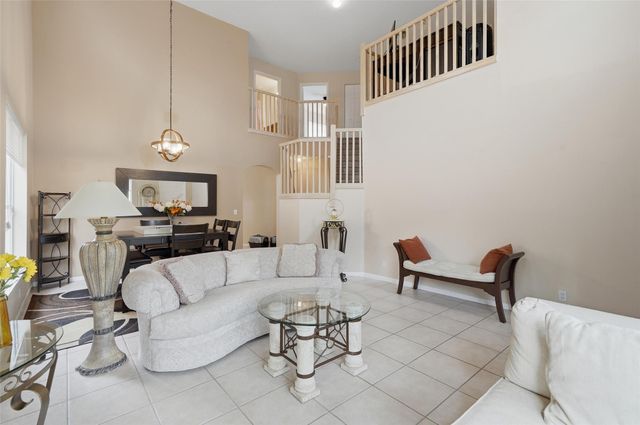 21215 Via Ventura, Boca Raton, FL 33433