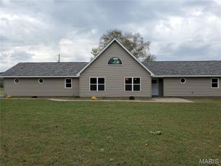 2093 E County Highway 450, Sikeston, MO 63801