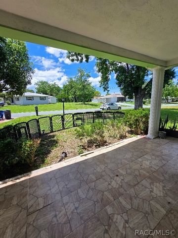 23 New York Boulevard, Beverly Hills, FL 34465