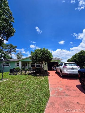 23 New York Boulevard, Beverly Hills, FL 34465