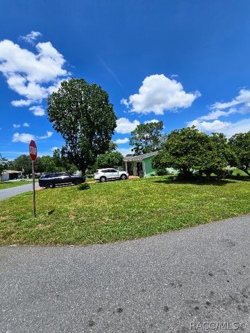 23 New York Boulevard, Beverly Hills, FL 34465