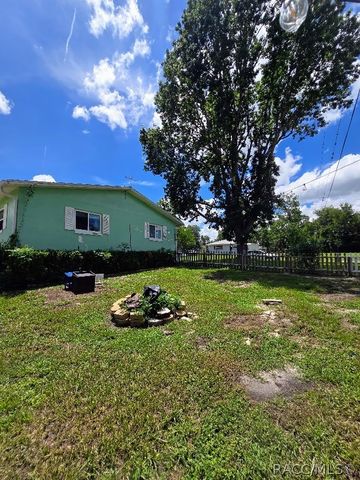 23 New York Boulevard, Beverly Hills, FL 34465