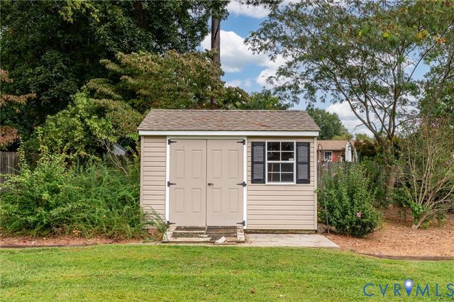 3209 Walnut St, Hopewell, VA 23860