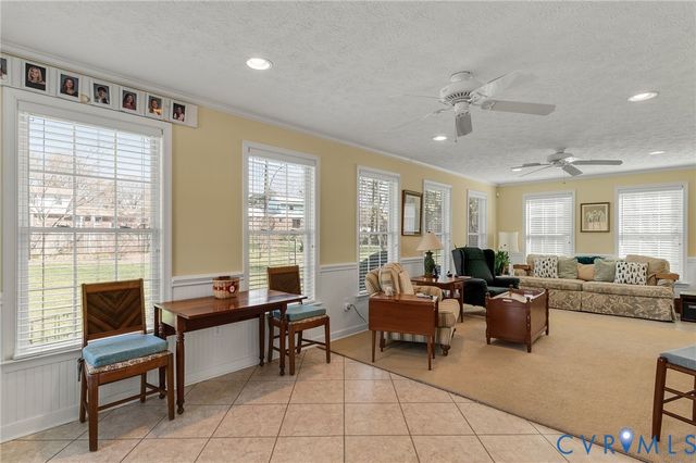 3209 Walnut St, Hopewell, VA 23860