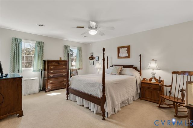 3209 Walnut St, Hopewell, VA 23860