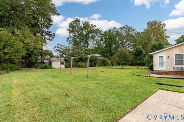 3209 Walnut St, Hopewell, VA 23860