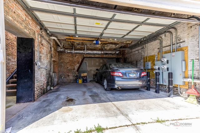 3511 S Halsted Street, Chicago, IL 60609